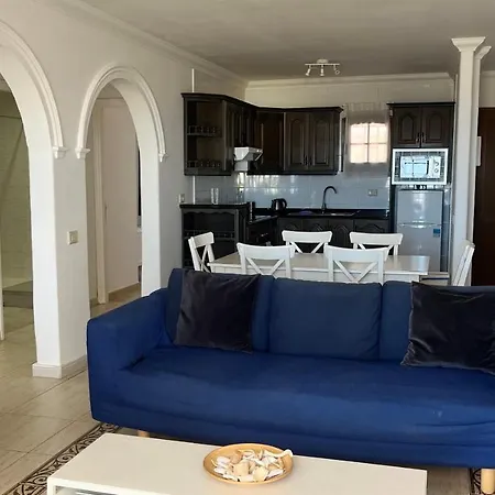 La Cumbre 4a - Sea Views -2 Bed - 2 Bath - Mezzanine Floor - Aircon - Uk Tv * 卡门港