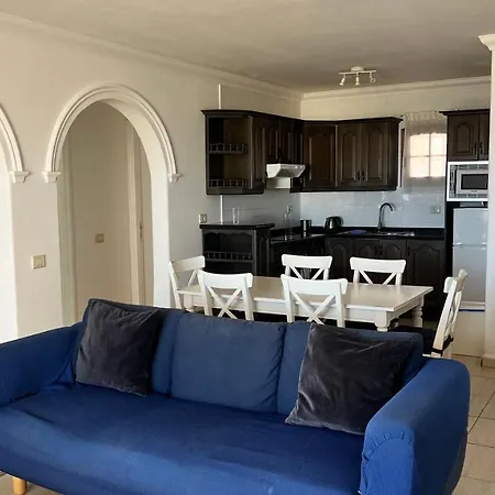 La Cumbre 4a - Sea Views -2 Bed - 2 Bath - Mezzanine Floor - Aircon - Uk Tv Lägenhet Puerto del Carmen (Lanzarote)